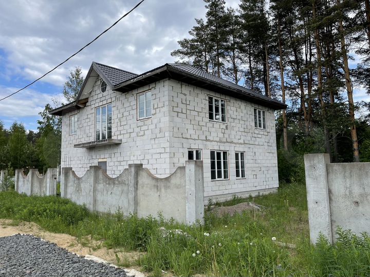 Дом 234,5 м² на участке 9 сот.