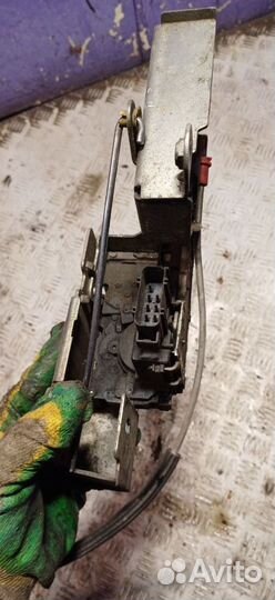 Замок двери задней правой Ford Transit 3 restailing 2008