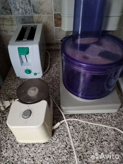 Кофемолка. Тостер. Комбайн кухонный