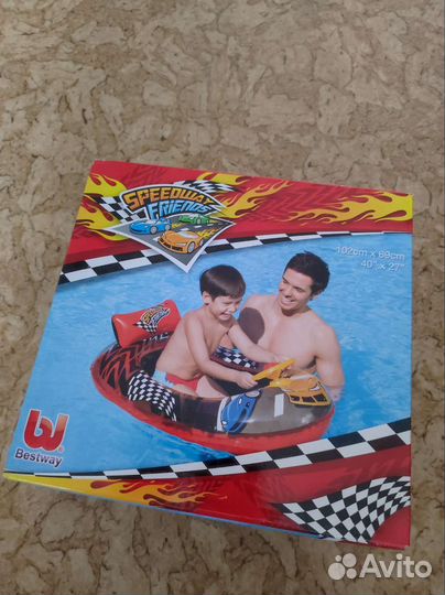 Надувной матрас с рулем