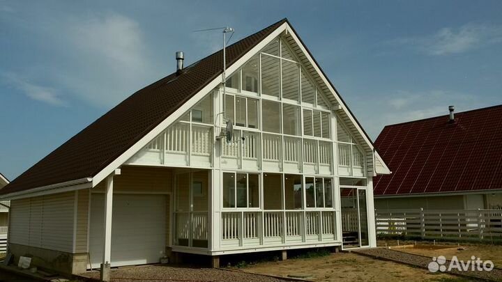 Окно в коттедж