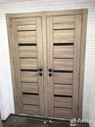 Монтажник межкомнатных дверей