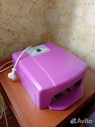 Лампа для маникюра