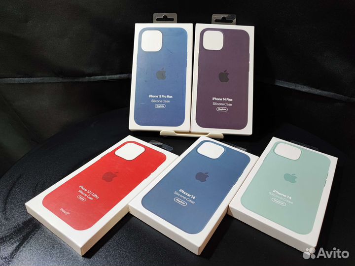 Оригинальные чехлы на iPhone