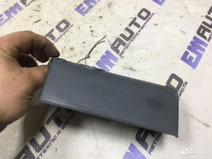 Накладка центральной консоли Форд Фокус 2