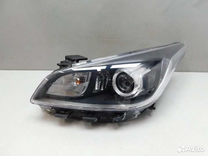 Фара левая Kia Rio