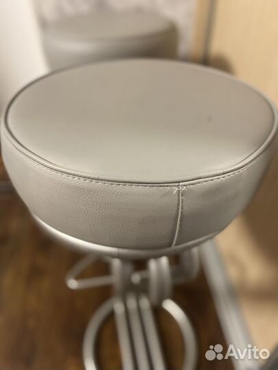 Барные стулья 2 шт
