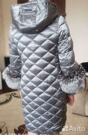 Пуховик женский