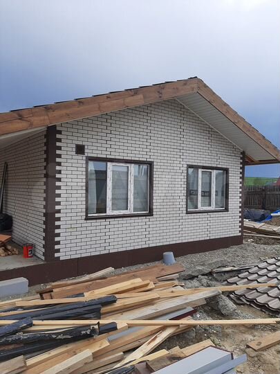 Дом 82 м² на участке 10 сот.