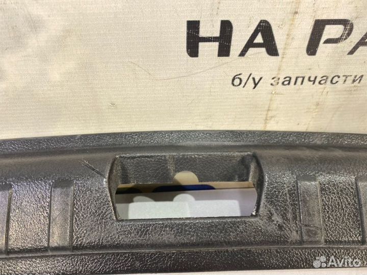 Накладка на заднюю панель Land Rover Freelander 2