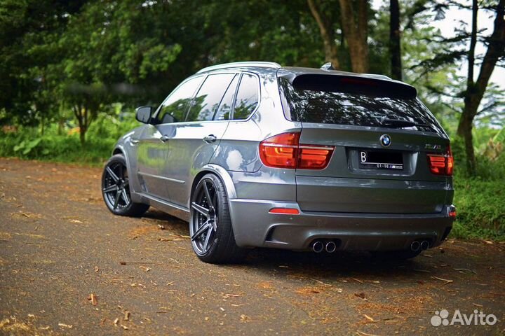 Кованые диски GT Forged R21 5x112 на BMW X5 G05 X6