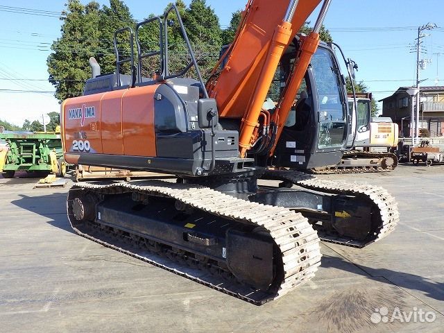 Гусеничный экскаватор Hitachi ZX200, 2019