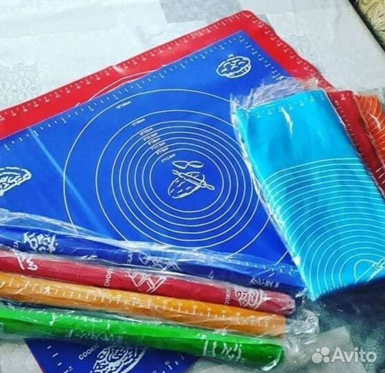 Силиконовый коврик для теста