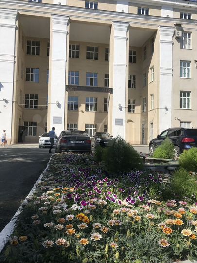 Офис в аренду на Свердлова, 63 м²,всё включено