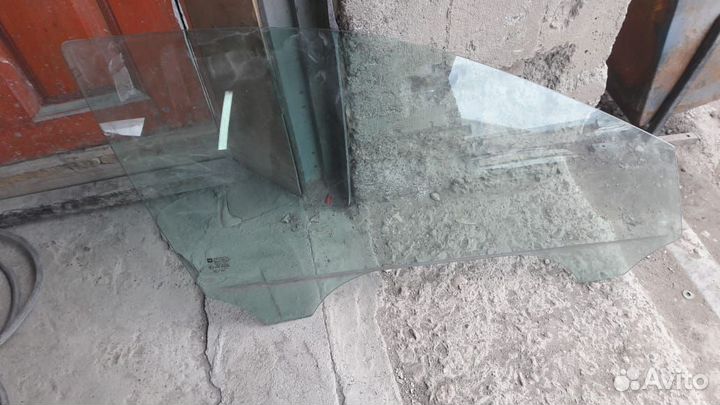 Стекло от Cadillac CTS