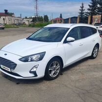 Ford Focus 1.5 AT, 2020, 115 000 км, с пробегом, цена 1 400 000 руб.