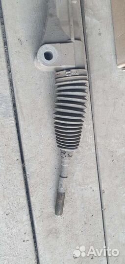 Рулевая рейка toyota rav4