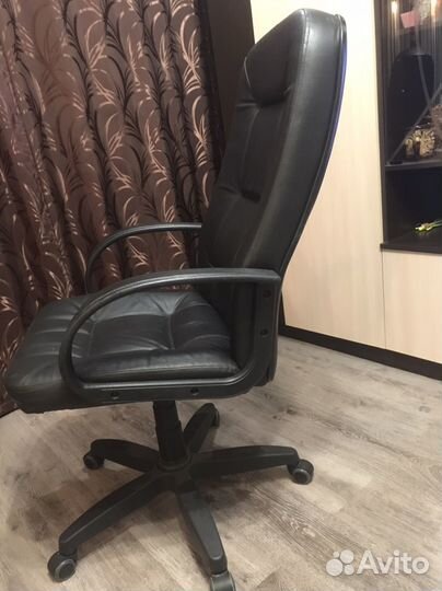 Офисное кресло бу