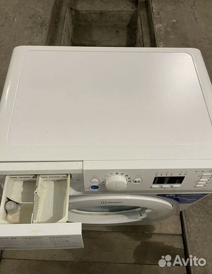 Стиральная машина indesit 6кг бу