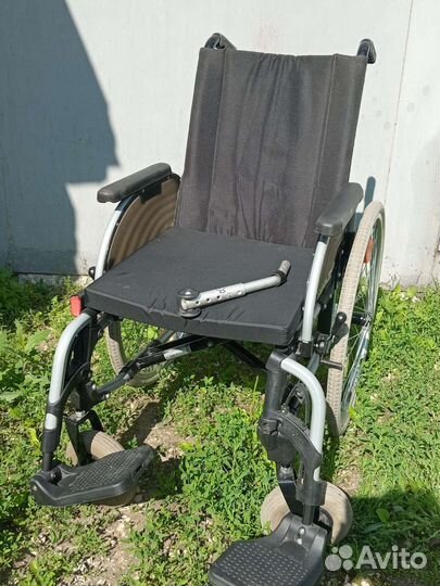 Инвалидная коляска складная бу