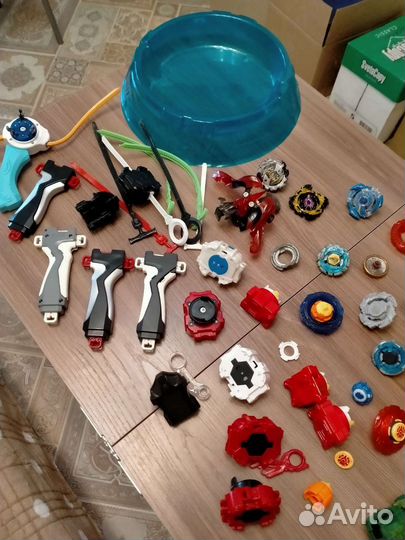 Бэйблэйд + арена