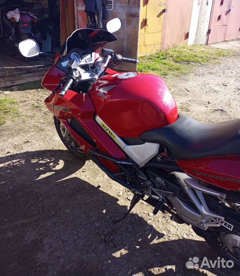 Honda VFR800 vtec