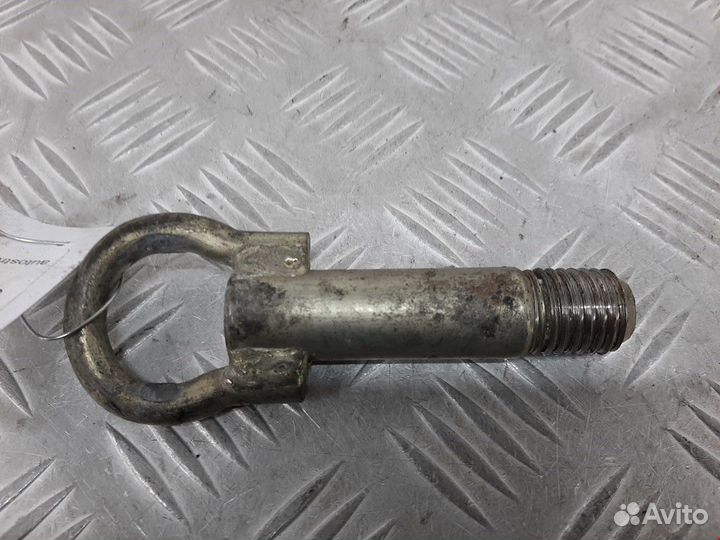 Крюк буксировочный Mazda 6 GG рест. 2006