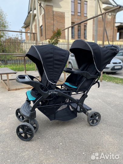 Коляска для двойни, погодок