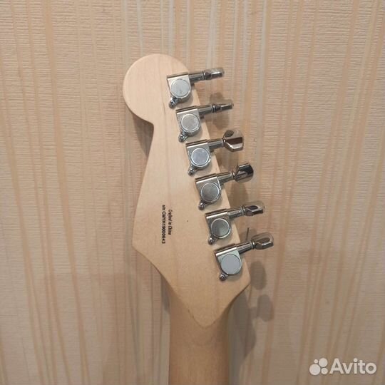 Электрогитара Fender Squier Stratocaster