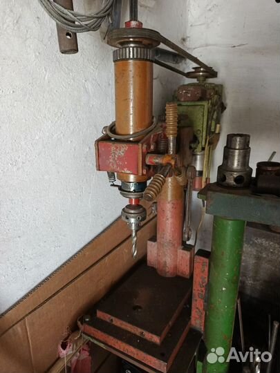 Сверлильный станок советский