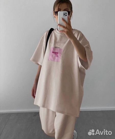 Женский костюм