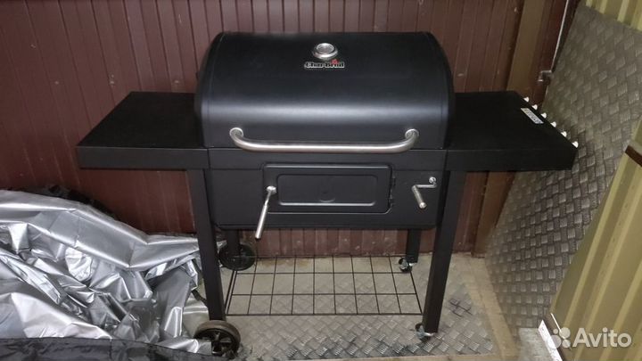 Гриль угольный Char-Broil Performance 780