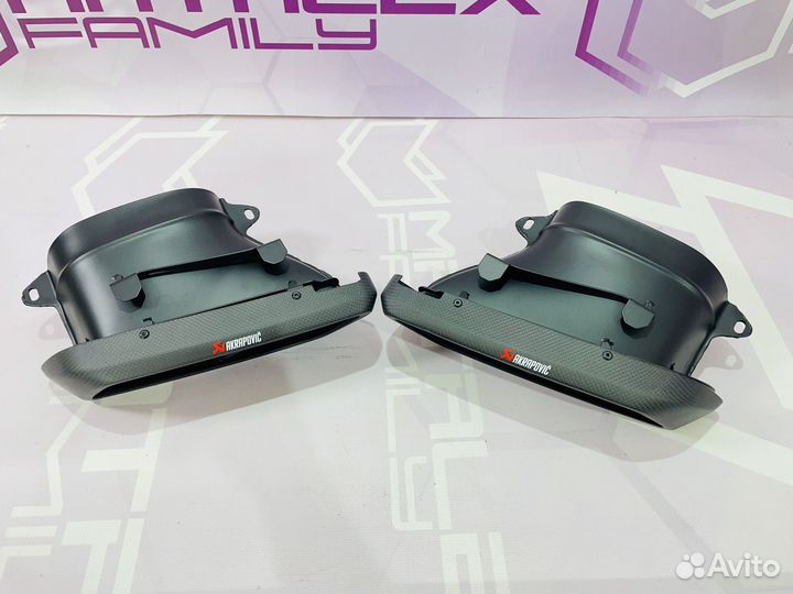 Насадки mercedes W205 akrapovic карбон