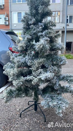 Елка искусственная