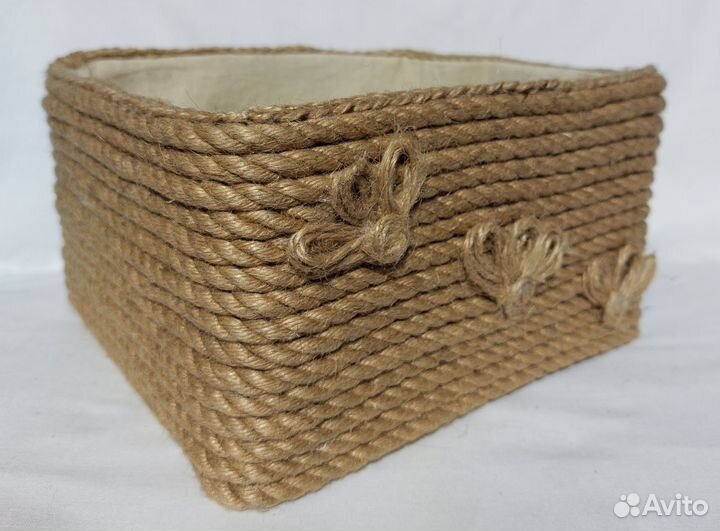 Вязанная коробка