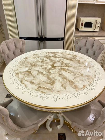 Столы, стулья, кухонный стол новый