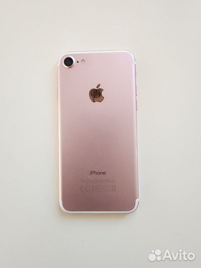 iPhone 7, 32 ГБ