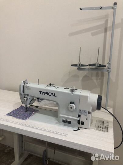 Швейная машинка typical