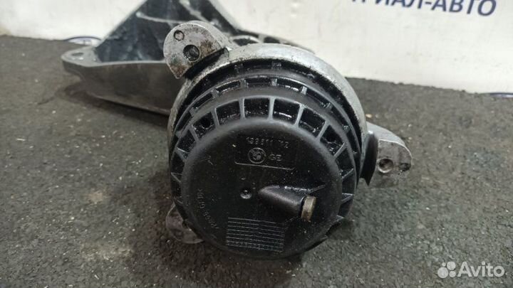 Подушка двигателя F10