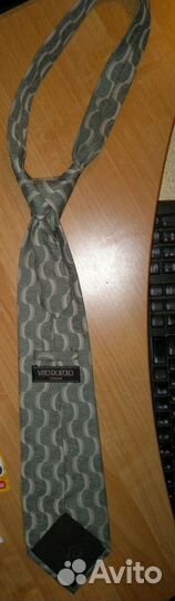 Галстук (Италия)