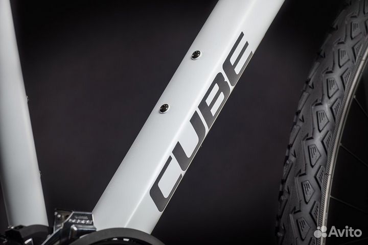 Велосипед Cube Nature Pro 28 (700