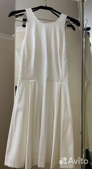 Платья костюмы