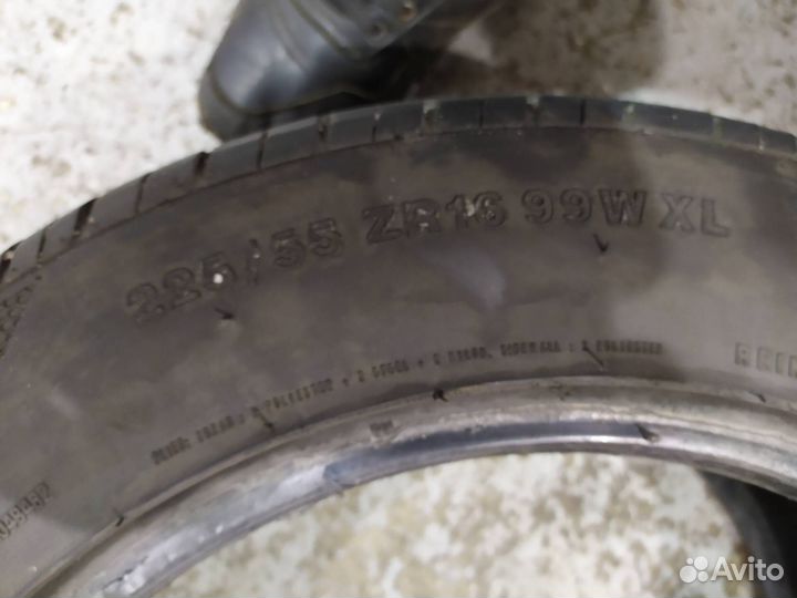 Accelera PHI-R 225/55 R16