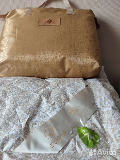 Одеяло облегченное полуторное шелк