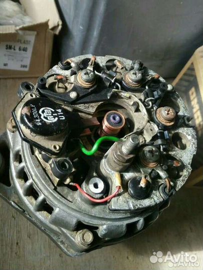 Генератор ваз 2110-2115, Приора, Нива 80, 90А. 14в