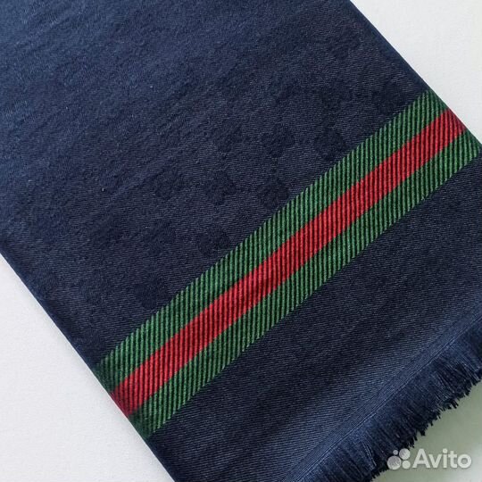 Шарф палантин Gucci