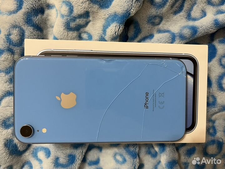 iPhone Xr, 64 ГБ