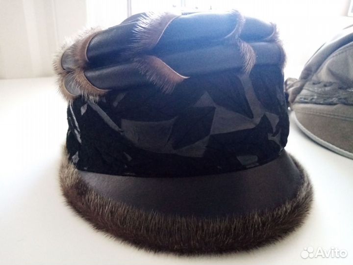 Женский головной убор, шляпа