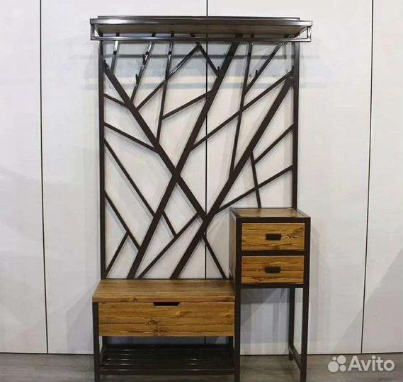 Вешалка в прихожую