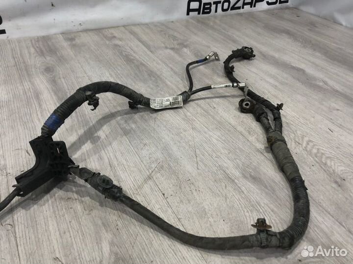 Клемма плюсовая Kia Rio 3 G4FC 2012